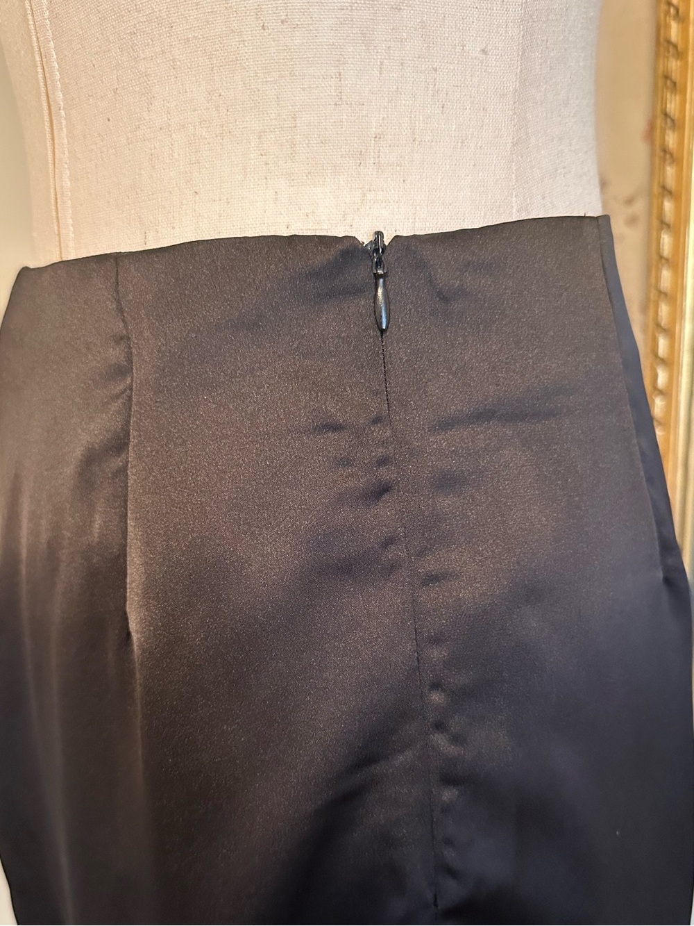 Nasty Gal Black Satin Fringe Hem Midi Skirt – Size US 4 / UK 8 Boho Festival - Picture 6 of 11